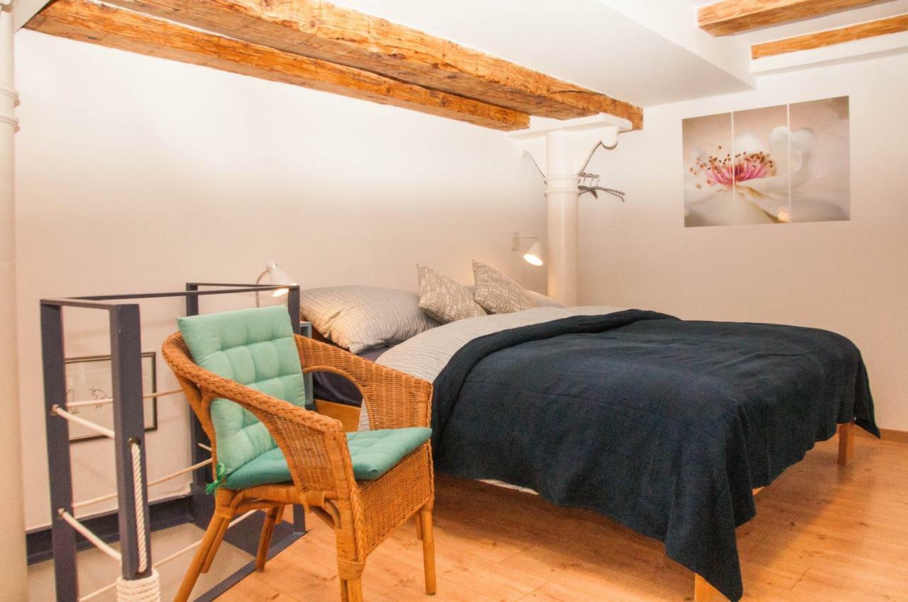 Stylish With Castle View & Free Parking Appartement